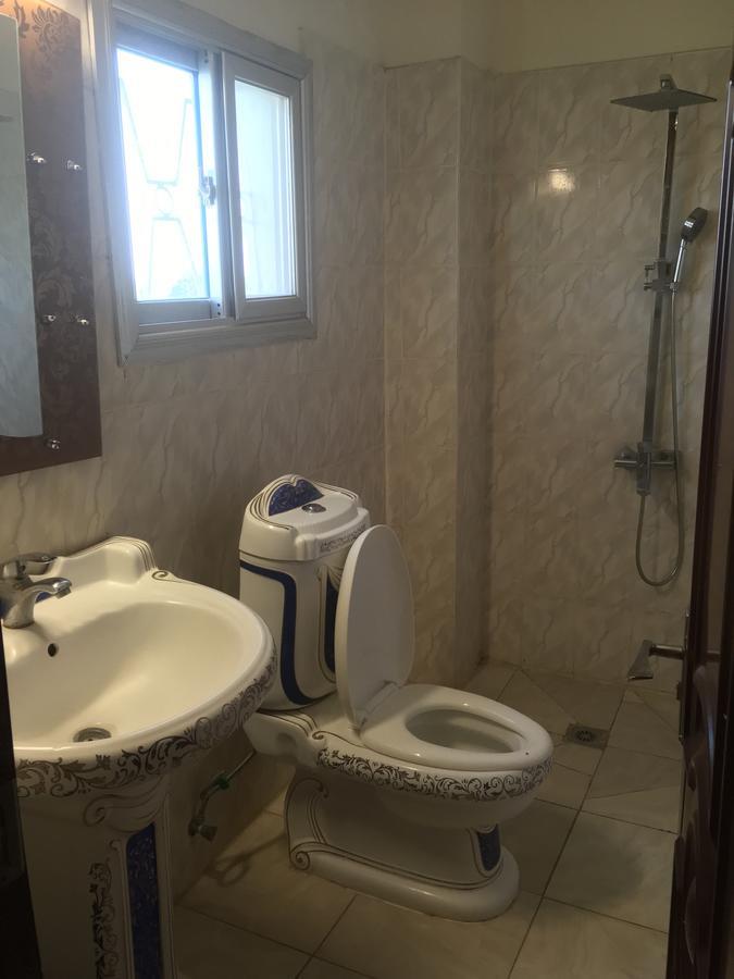 Shanghai Hotel NʼDjamena エクステリア 写真