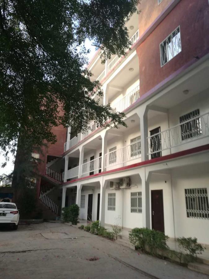 Shanghai Hotel NʼDjamena エクステリア 写真